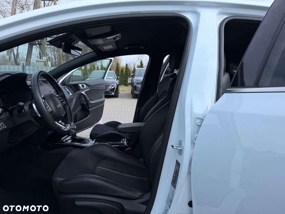 Kia ProCeed 1.5 T-GDI DCT7 OPF GT LINE - 30