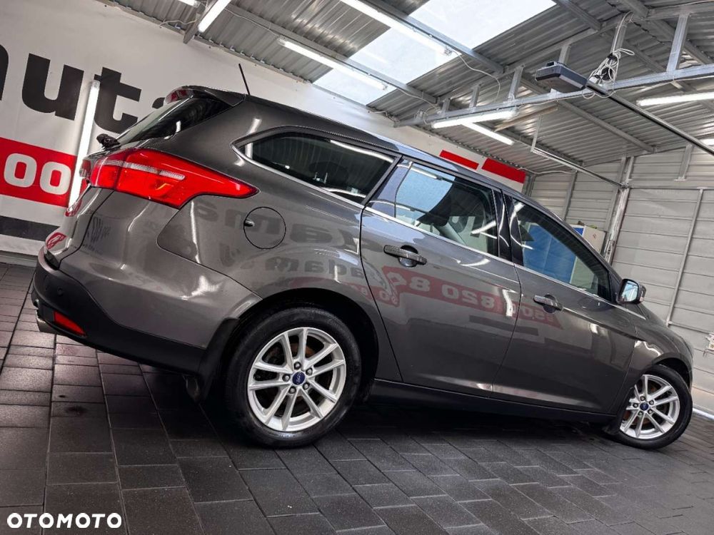 Ford Focus - 16