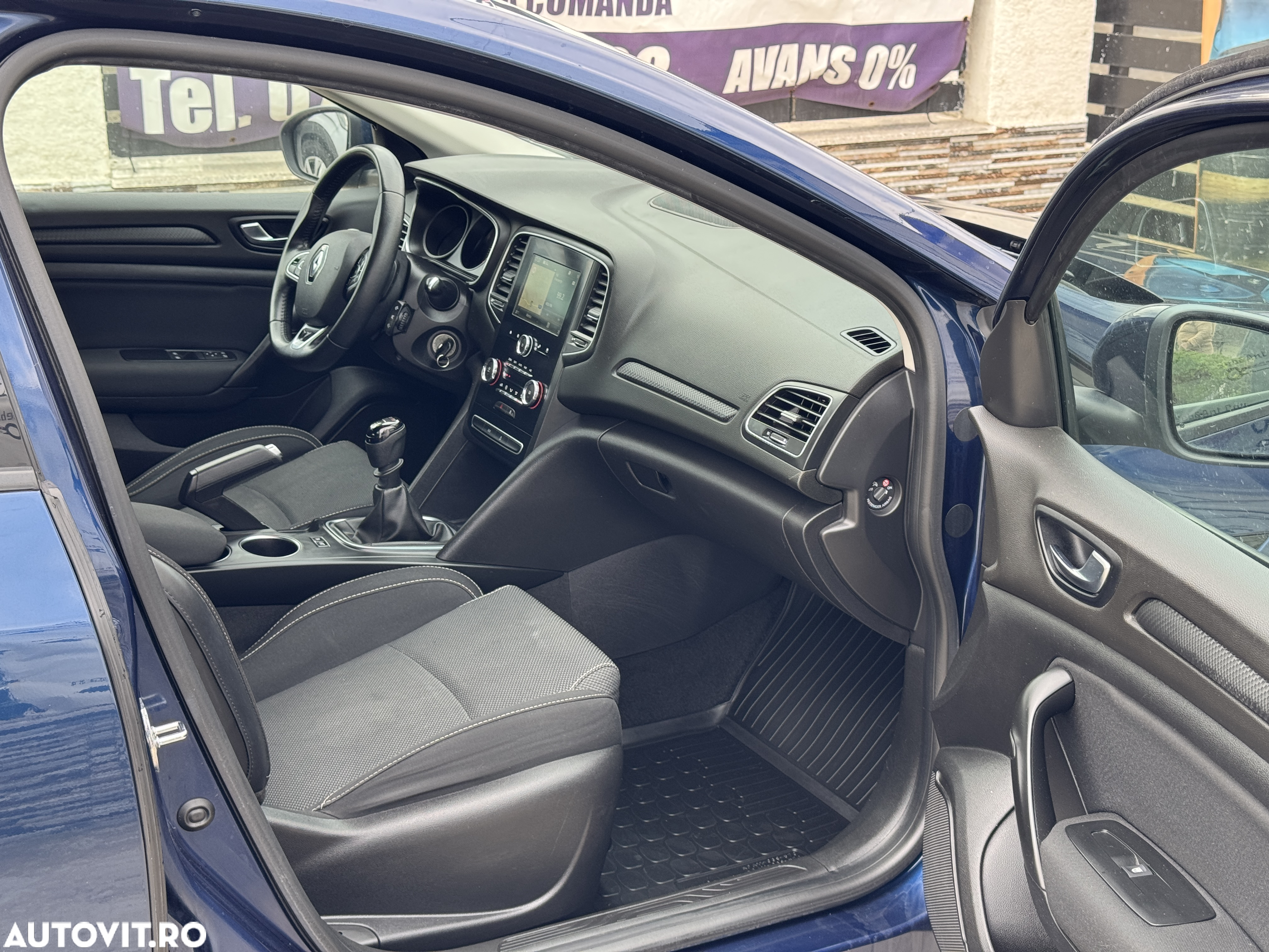 Renault Megane BLUE dCi Business - 13