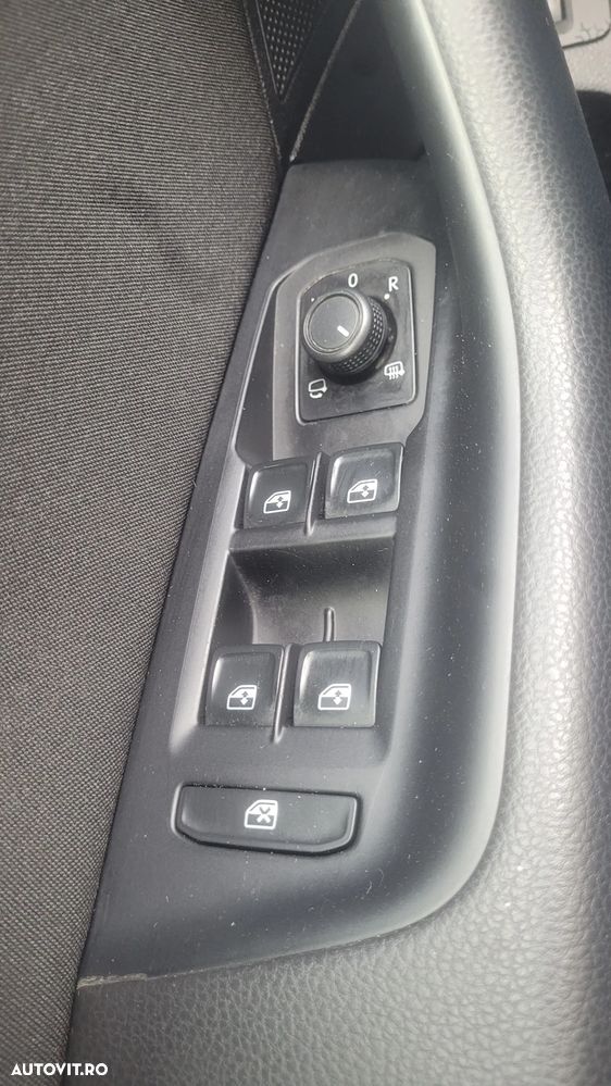Volkswagen Passat - 8