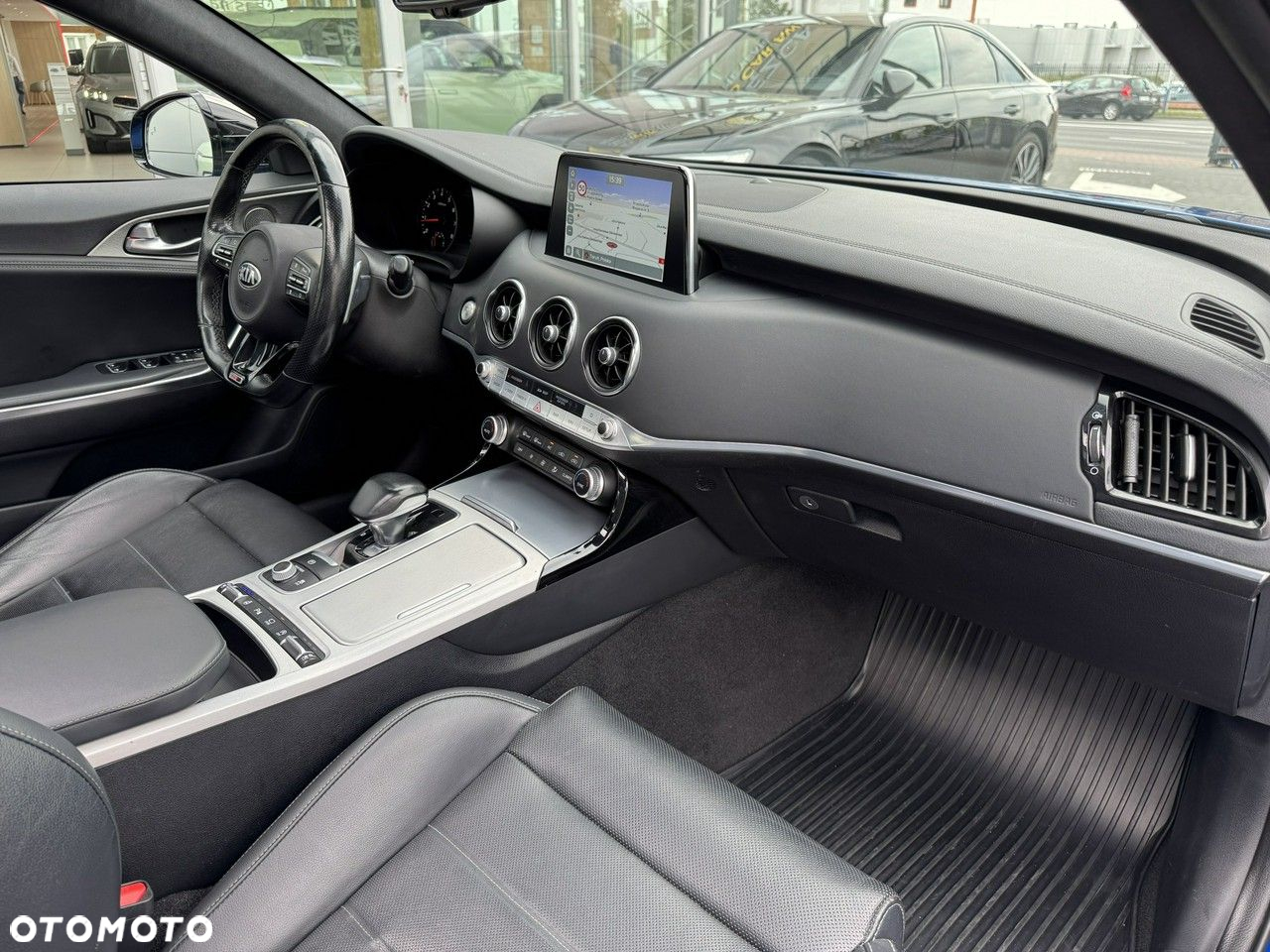 Kia Stinger 2.0 T-GDI GT Line - 19
