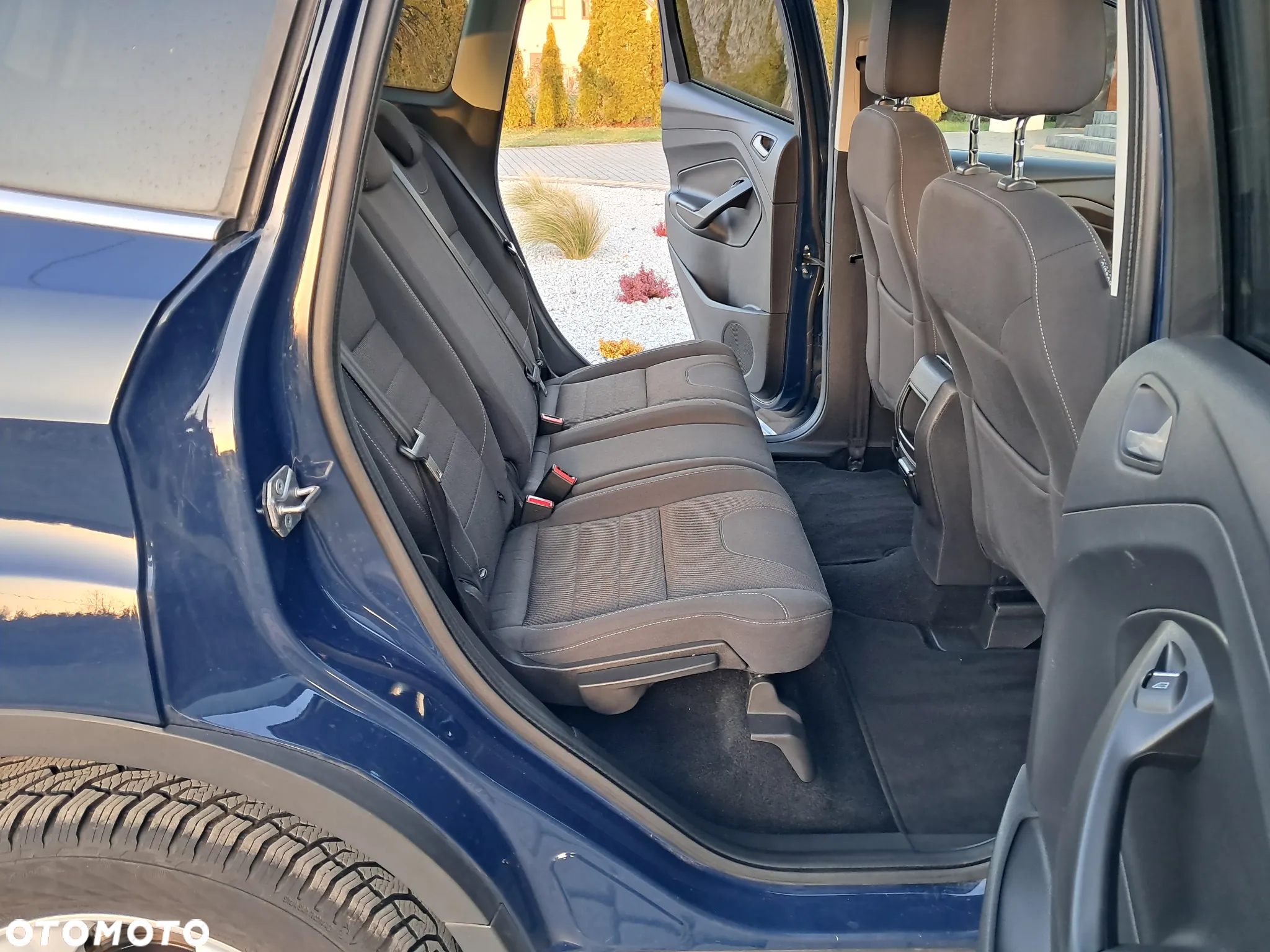 Ford Kuga - 23