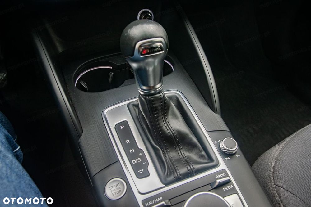 Audi A3 Limousine 35 TFSI mHEV S Line S tronic - 27