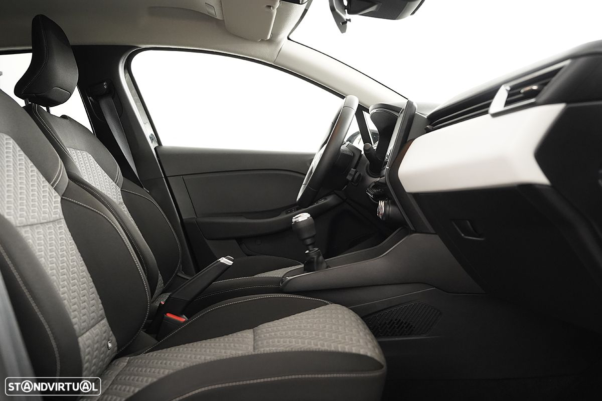 Renault Clio 1.0 TCe Evolution - 22