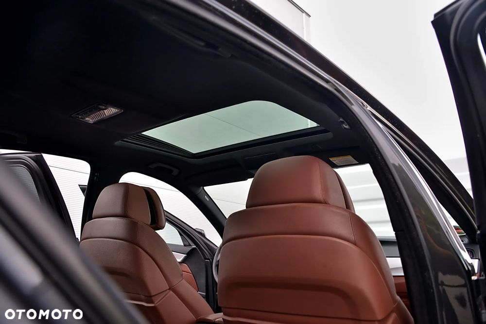 BMW Seria 5 - 35