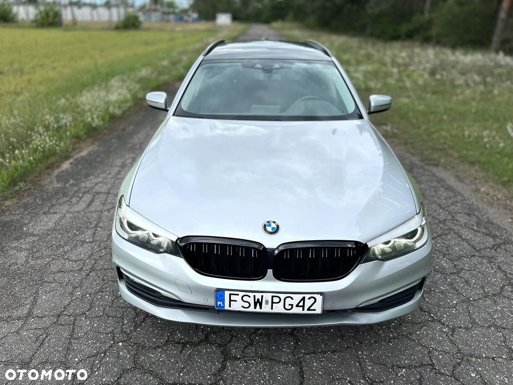 BMW Seria 5 520d Sport Line - 8