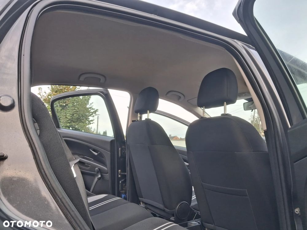Fiat Grande Punto - 13