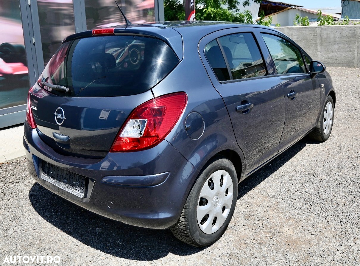 Opel Corsa 1.4 16V 150 Jahre - 6