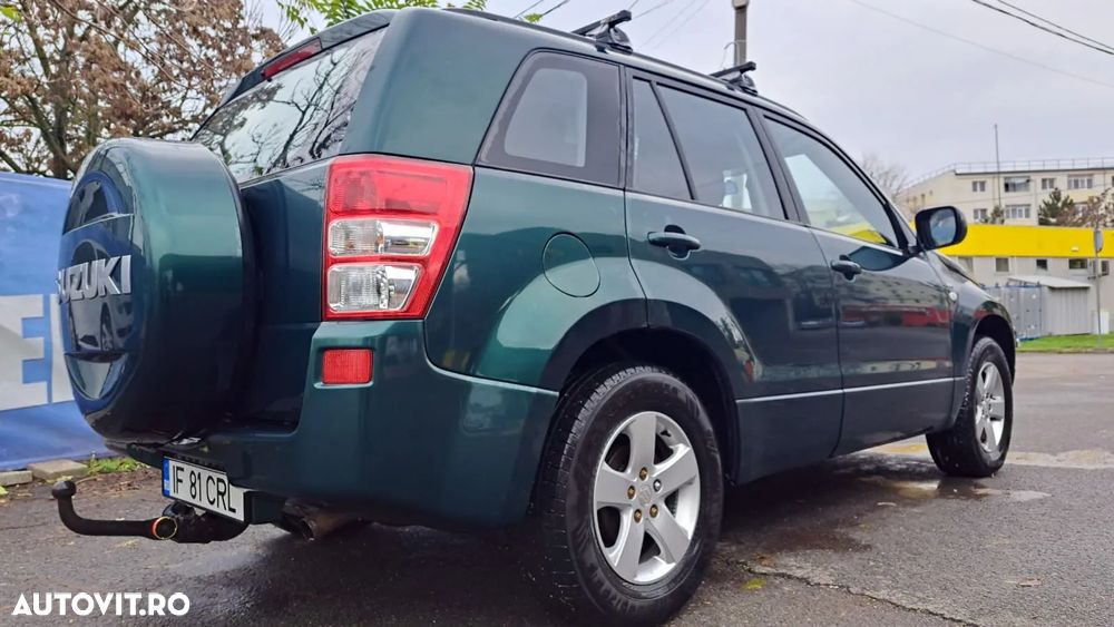 Suzuki Grand Vitara 1.9 DDiS Comfort + DPF - 9