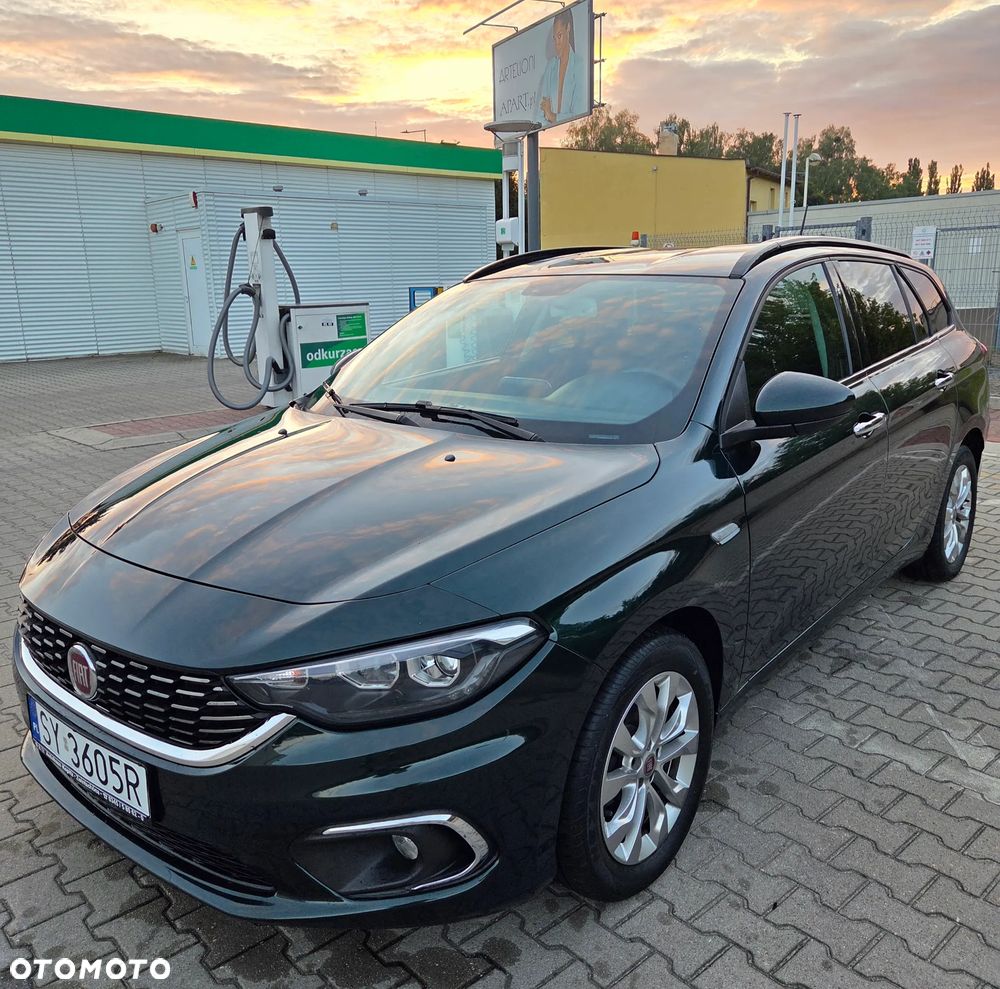 Fiat Tipo 1.4 T-Jet Lounge - 1