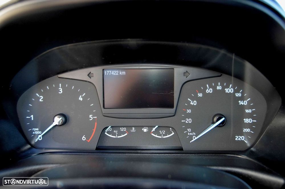 Ford Fiesta 1.5 TDCi Titanium - 18
