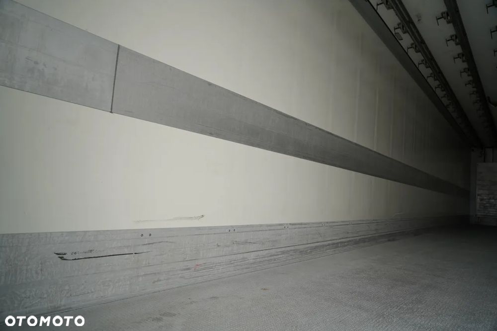 Schmitz Cargobull CHŁODNIA / THERMO KING  / HAKÓWKA / OŚ PODNOSZONA / KOSZ NA PALETY - 16