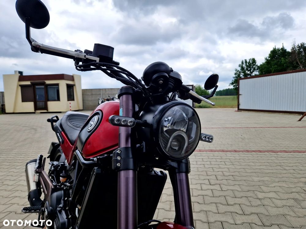 Benelli Leoncino Trail - 32