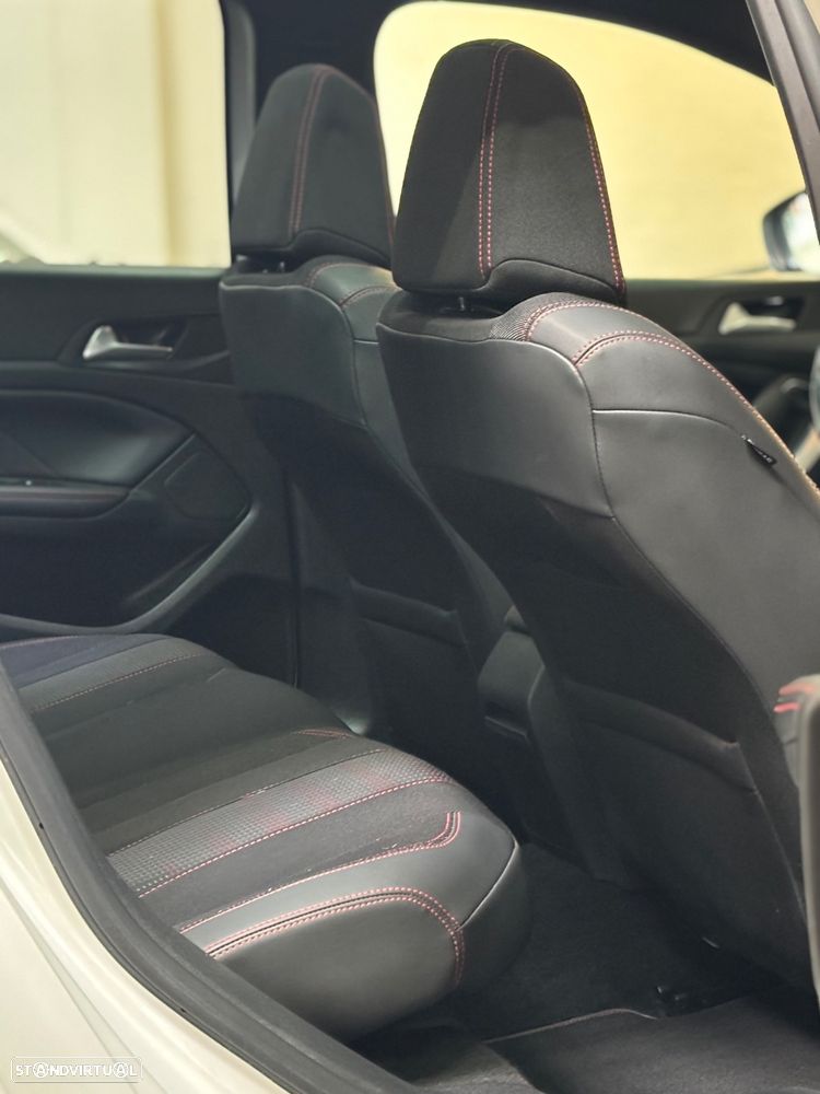 Peugeot 308 SW 1.2 PureTech GT Line - 27