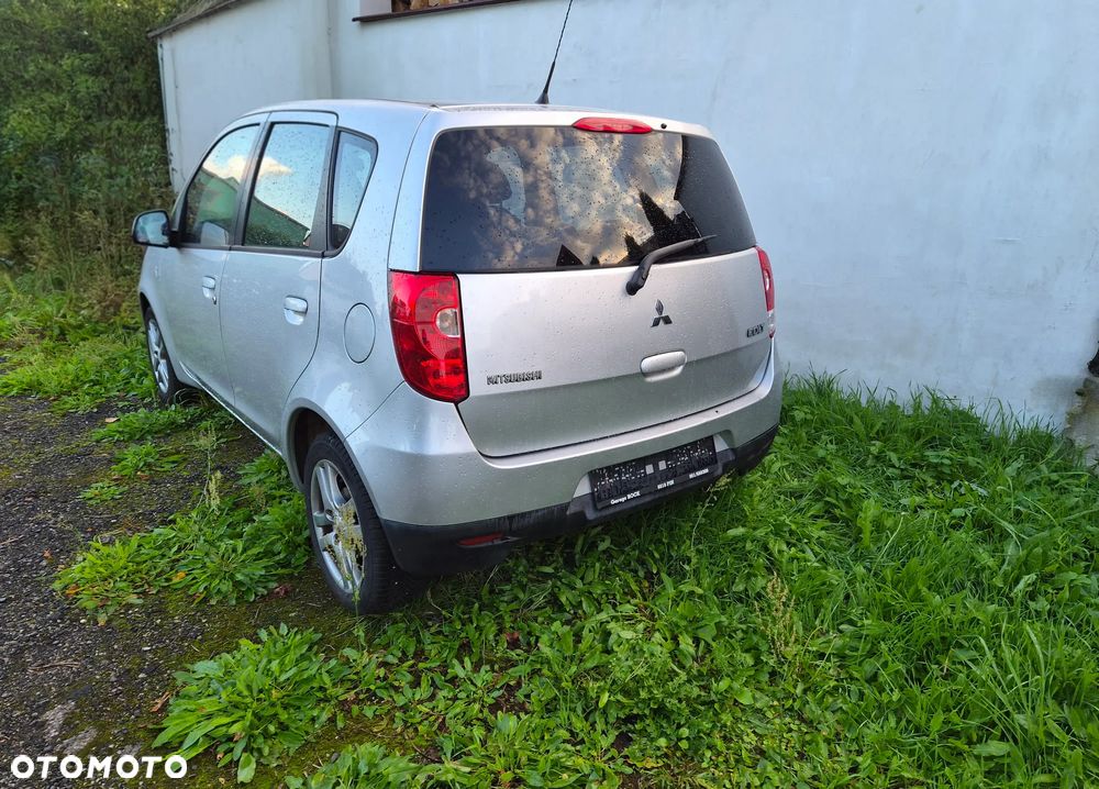 Mitsubishi Colt - 39
