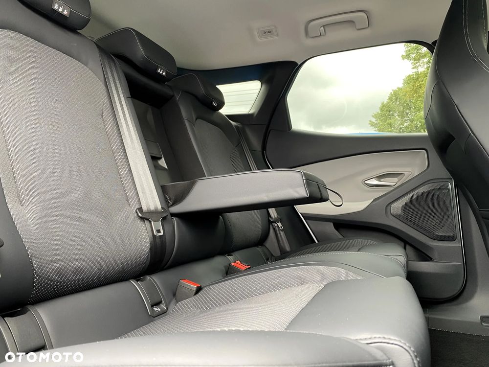 Ford Explorer 77kWh RWD - 28