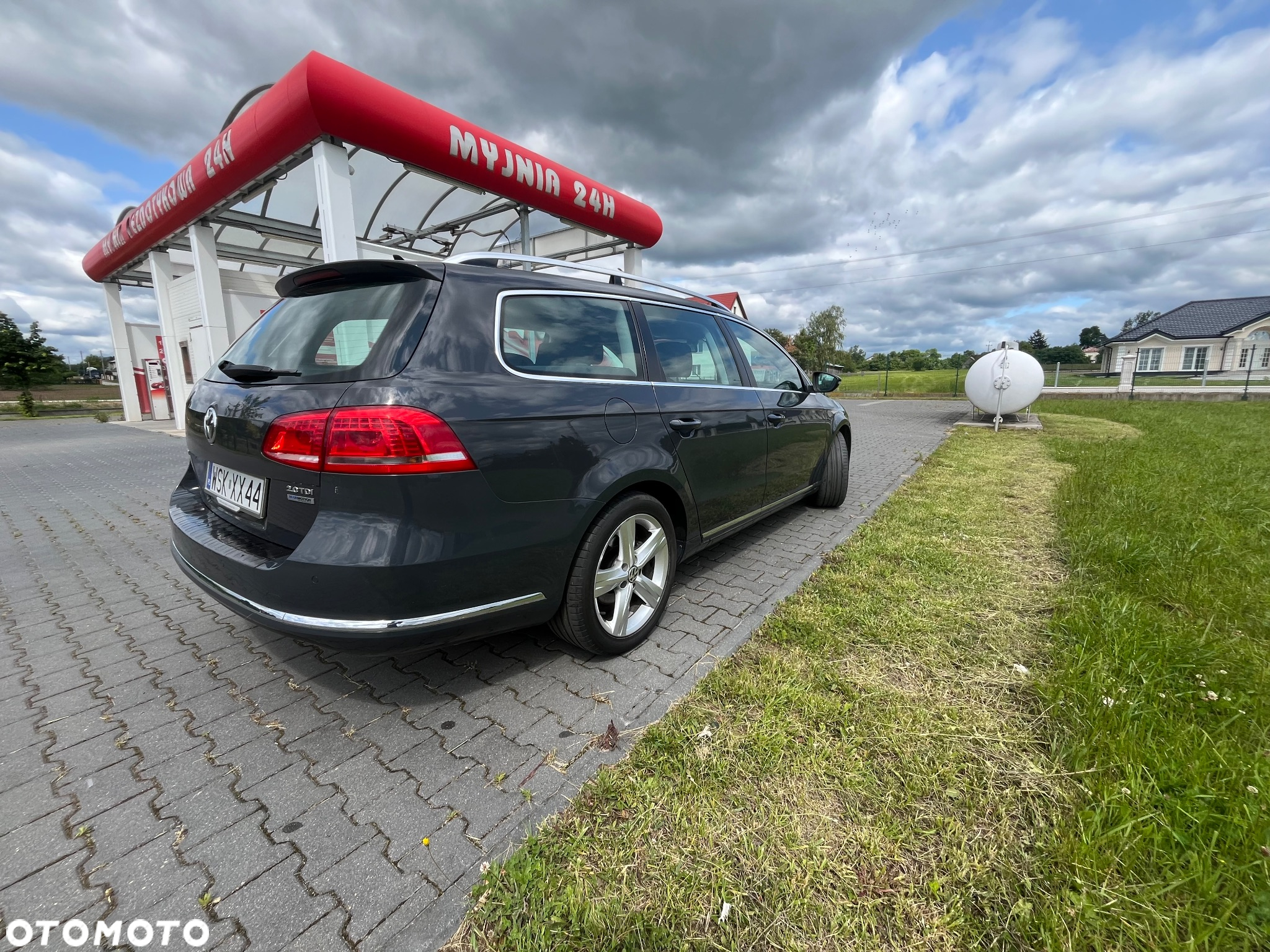 Volkswagen Passat - 5