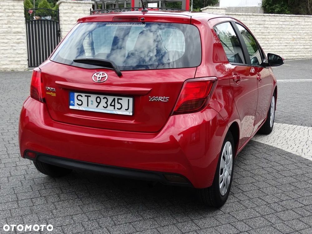 Toyota Yaris 1.0 Life EU6 - 8