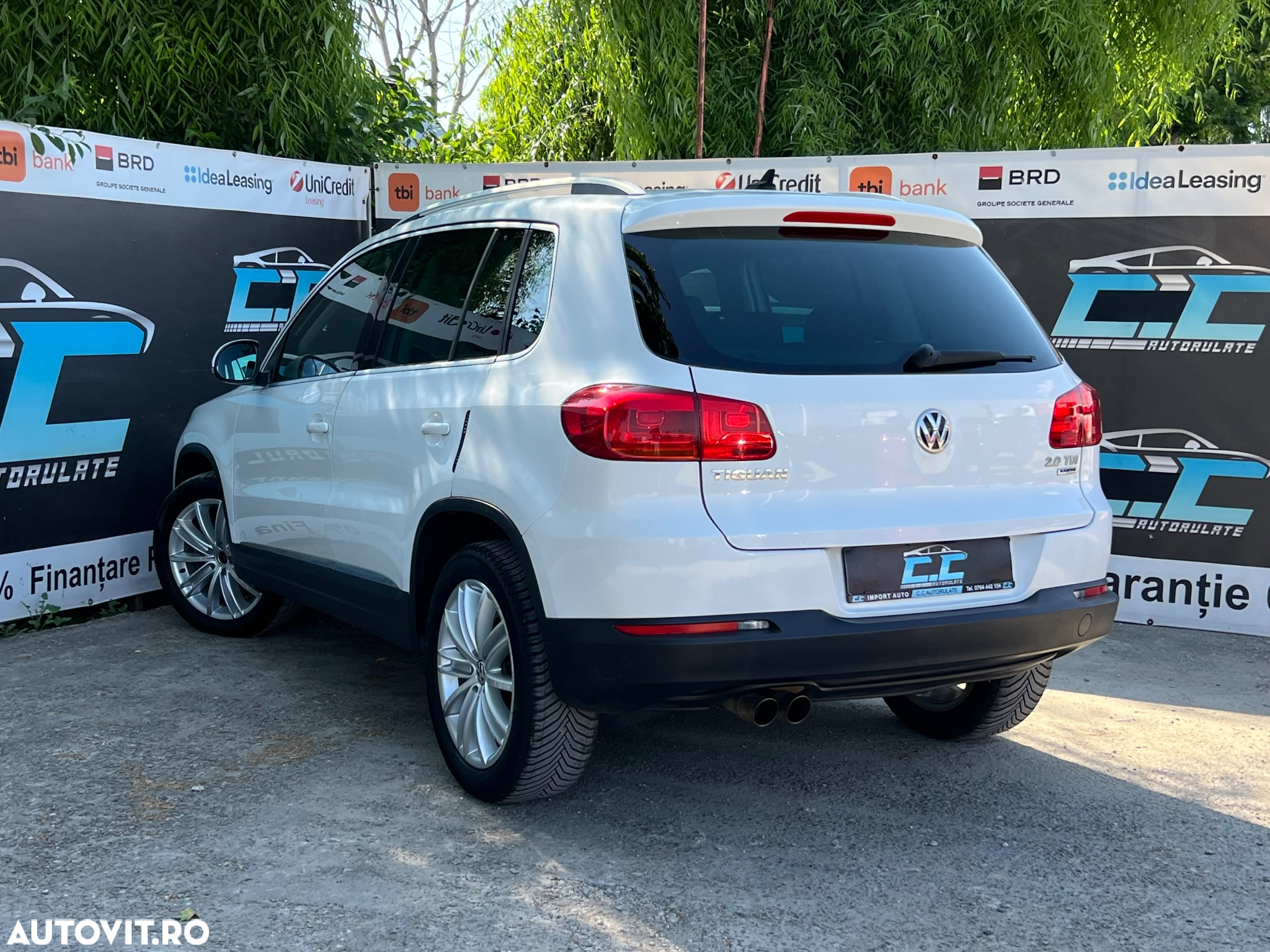 Volkswagen Tiguan 2.0 TDI BMT Sport & Style - 4