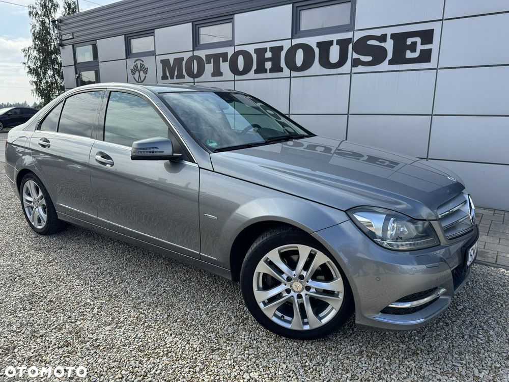 Mercedes-Benz Klasa C 180 BlueEFFICIENCY Avantgarde - 1