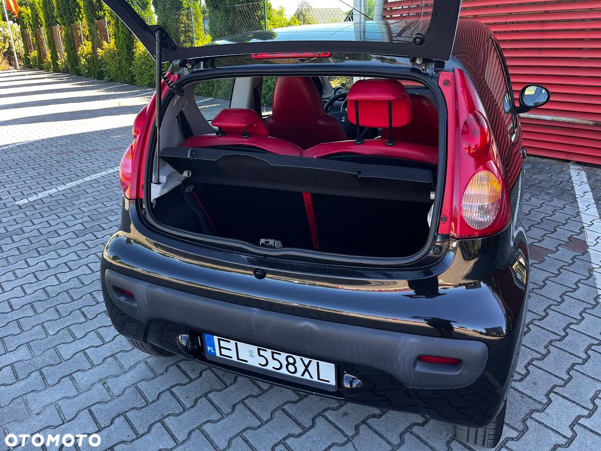 Peugeot 107 1.0 Trendy 2-Tronic - 12