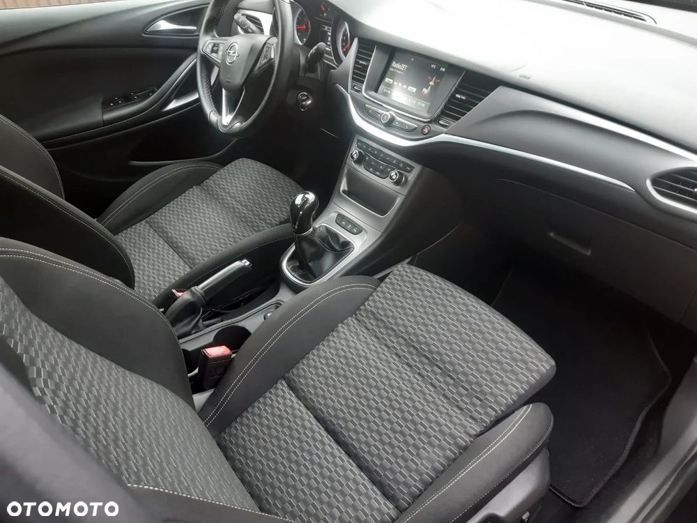 Opel Astra V 1.4 T Enjoy - 25