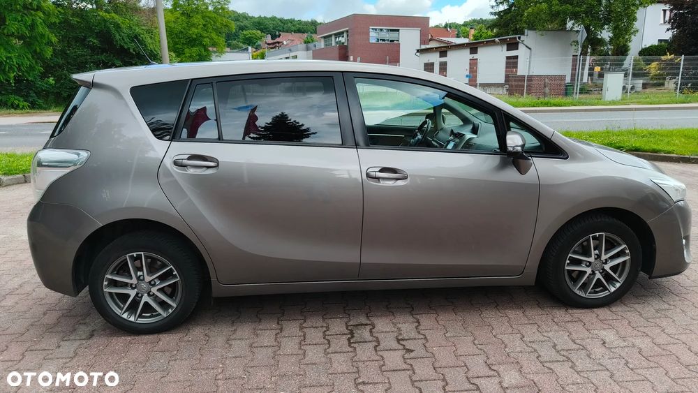 Toyota Verso 1.6 D-4D Active 7os - 5