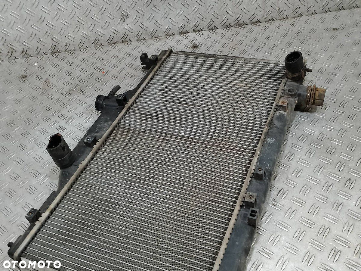 CHŁODNICA WODY TOYOTA AVENSIS I T22 MN422172-2570 SEDAN - 2