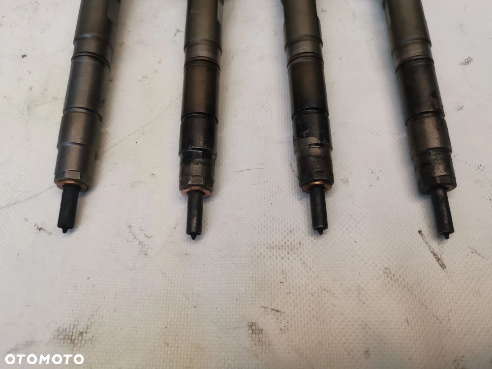 Wtryskiwacz Wtrysk Paliwa 2.0 TDI CR 03L130277J - 3