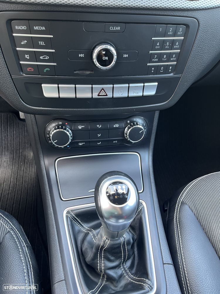 Mercedes-Benz B 180 CDI Urban - 28
