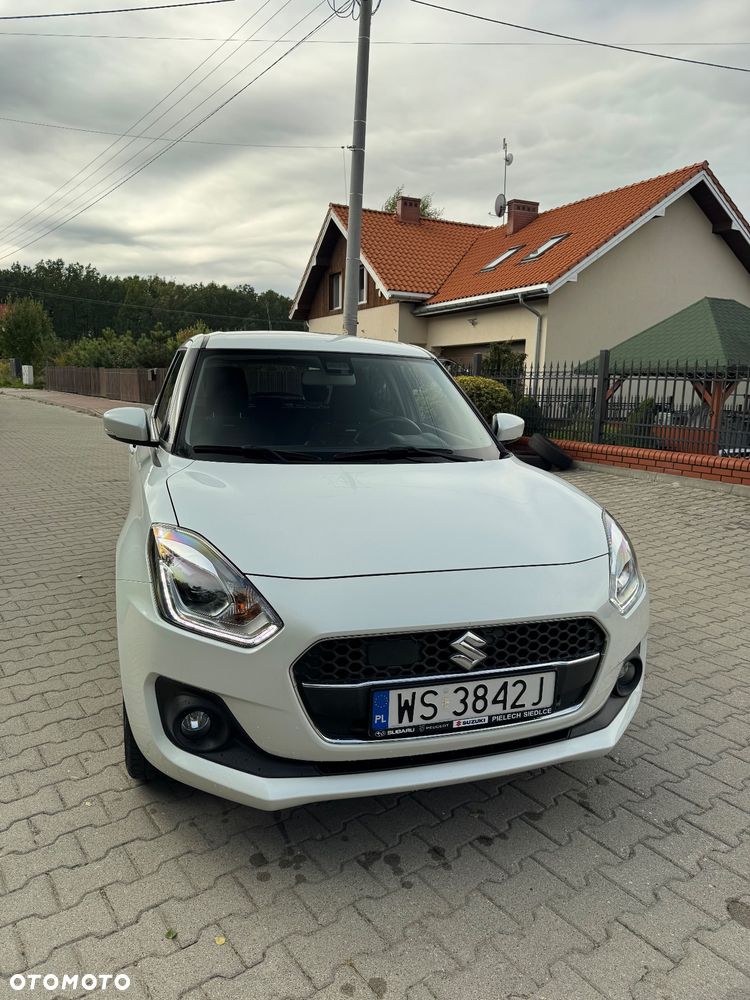 Suzuki Swift 1.2 SHVS Premium Plus - 3