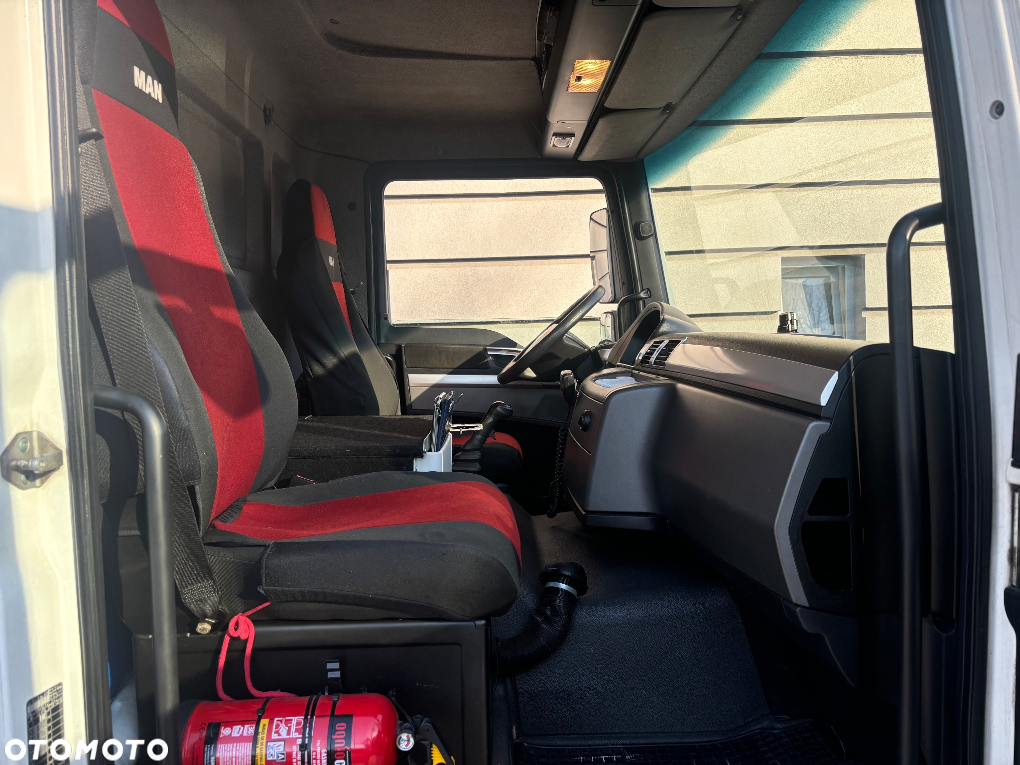 MAN TGL 12.250 - 4