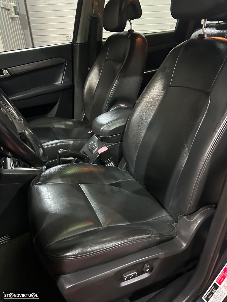 Chevrolet Captiva 2.0 VCDi Seven Extreme 7L - 11
