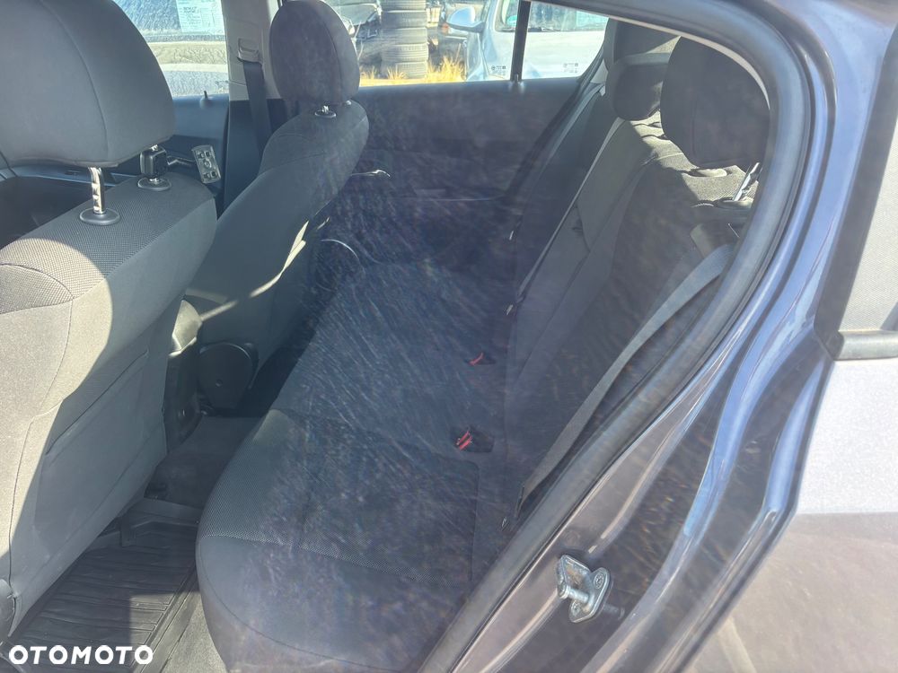 Chevrolet Cruze 1.6 LT - 5