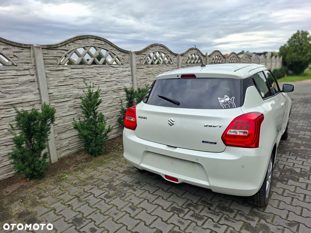 Suzuki Swift 1.2 Dualjet Hybrid Allgrip Comfort - 16