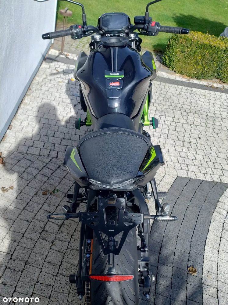 Kawasaki Z 650 - 15