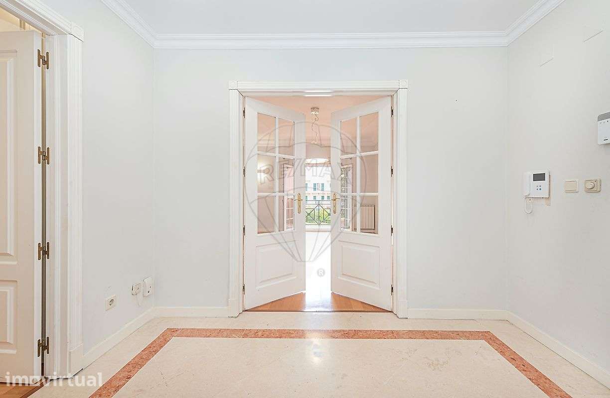 Apartamento T2 para venda - Grande imagem: 2/39