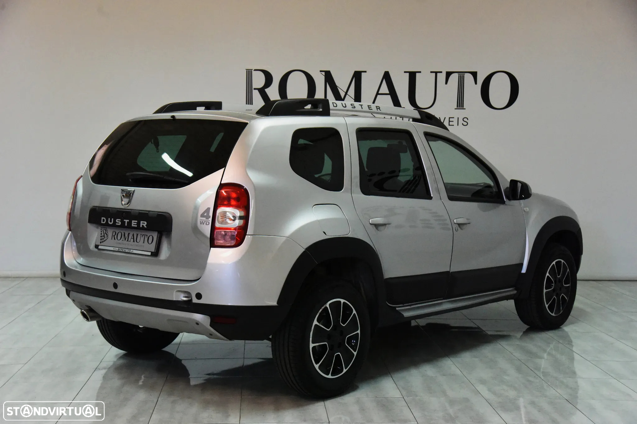 Dacia Duster 1.5 dCi SL Urban Explorer 4WD - 6