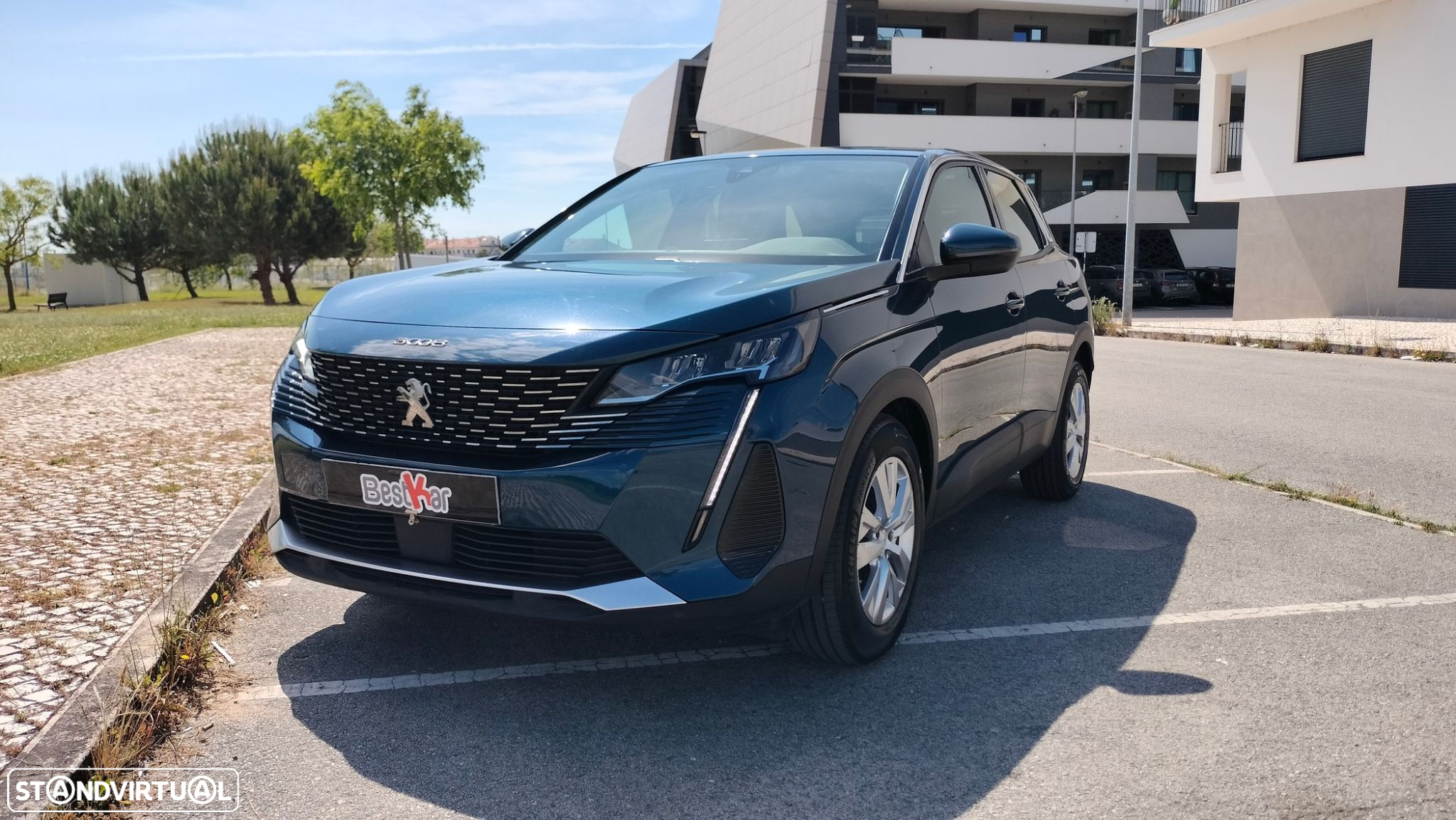 Peugeot 3008 BlueHDi 130 Stop & Start EAT8 Active - 4