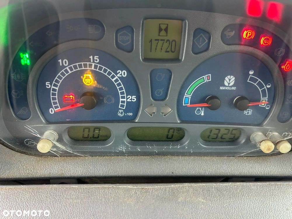 New Holland TS135A - 7