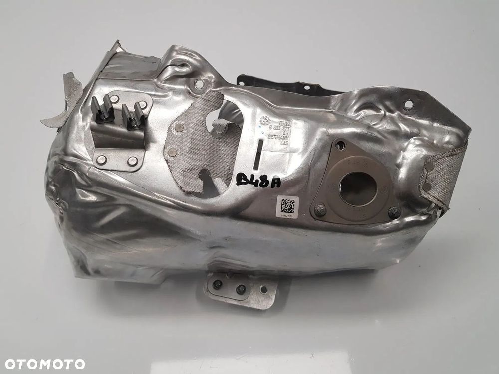 osłona obudowa termiczna katalizatora BMW 2.0i B48A BMW X1 F48 X2 F39 F45 F46 MININ F55 F56 9895277 9894910 - 1