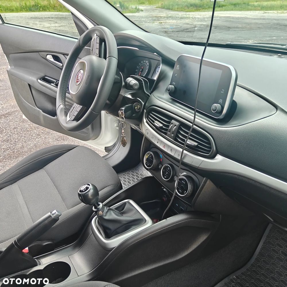 Fiat Tipo 1.4 16V Lounge - 17