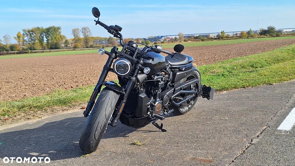 Harley-Davidson Sportster - 2