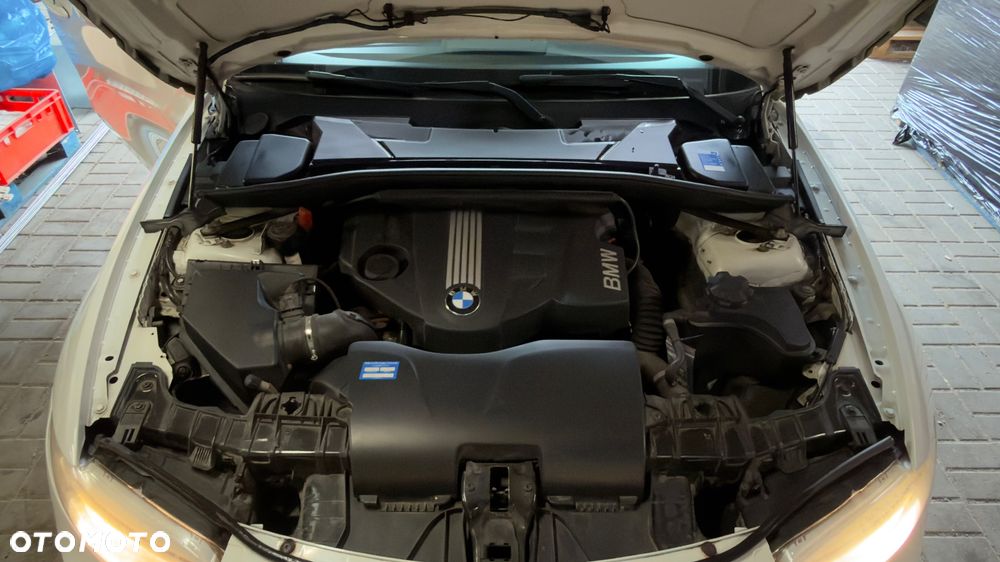 BMW Seria 1 120d - 20