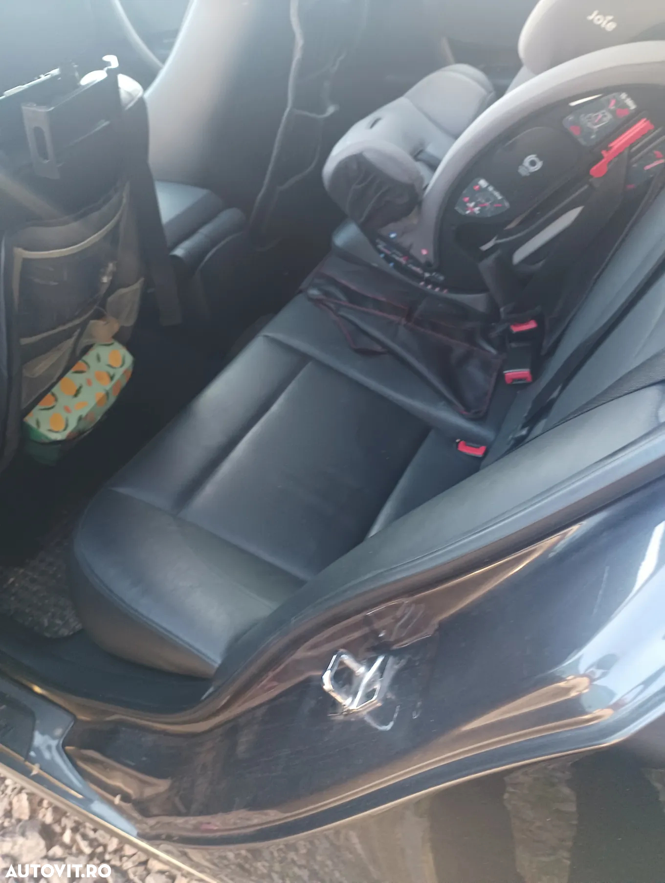 BMW Seria 1 120i Aut. - 2