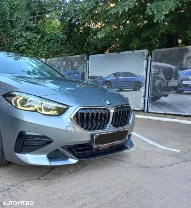 BMW Seria 2 218i AT - 8