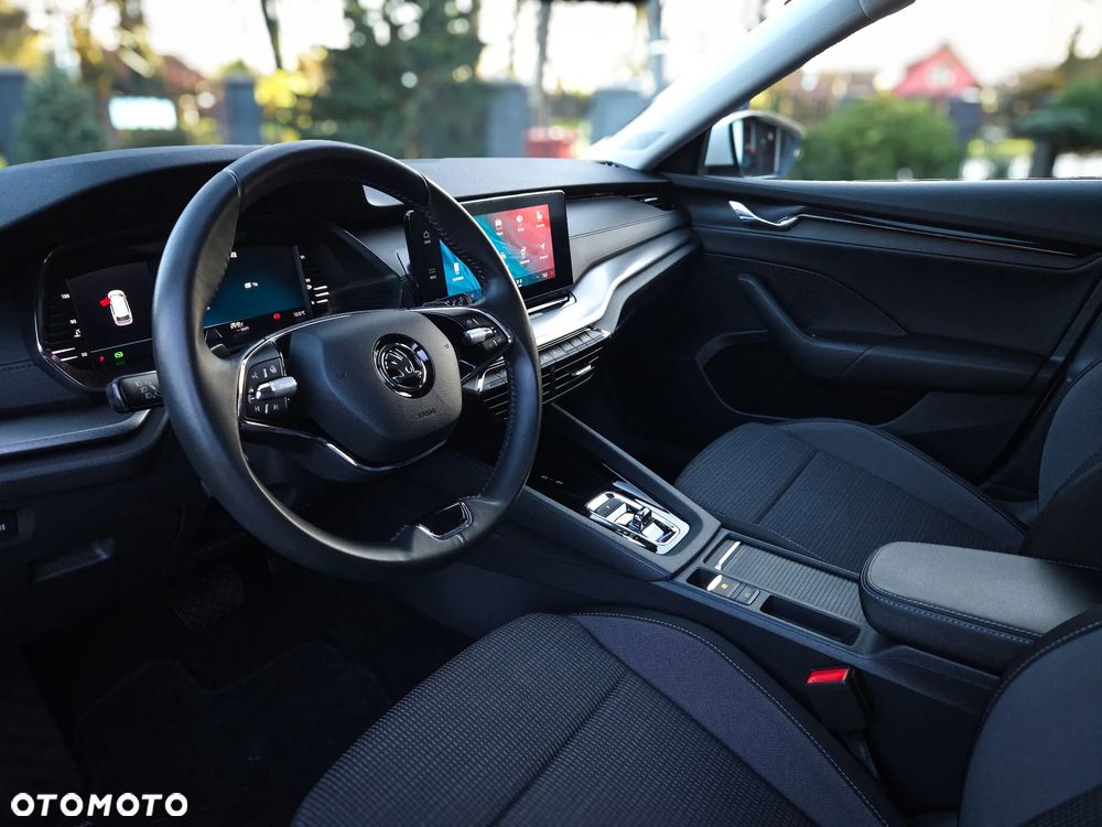 Skoda Octavia 2.0 TDI DSG Edition - 26