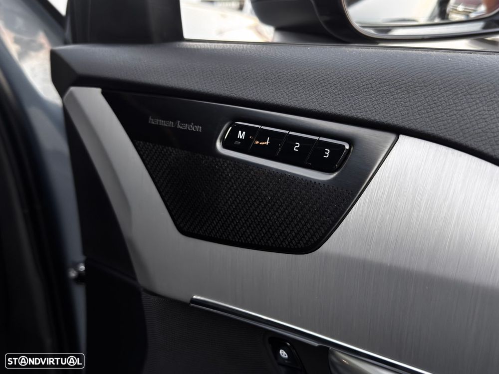 Volvo XC 90 2.0 T8 PHEV R-Design Expression AWD - 36