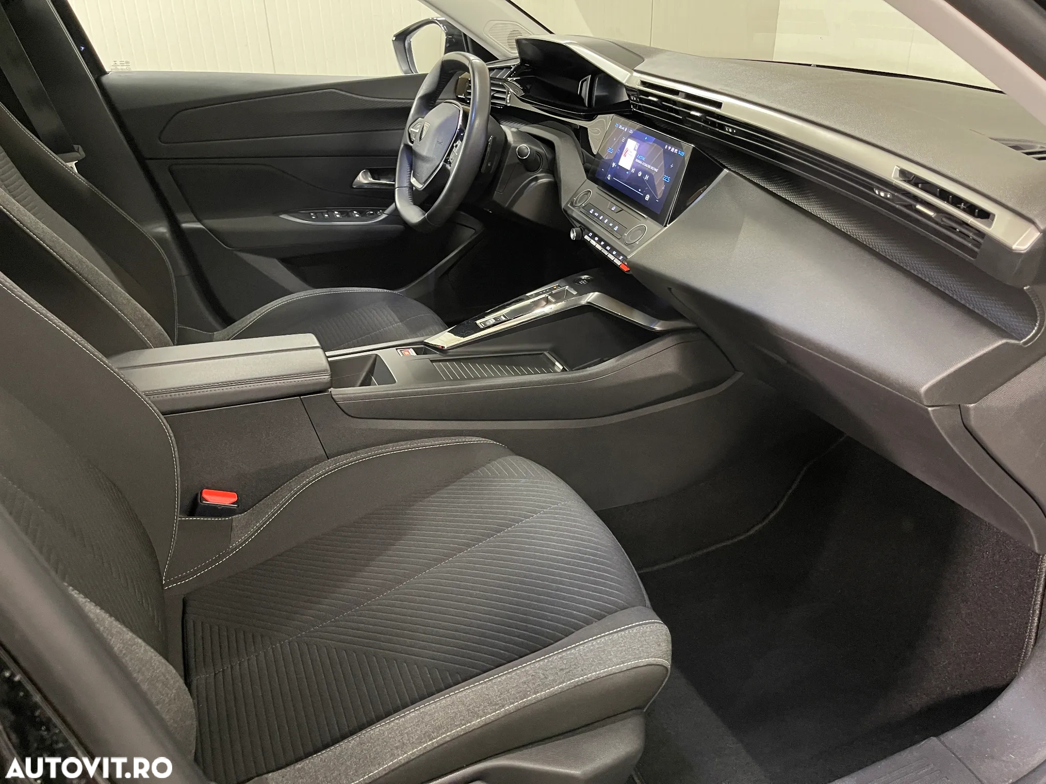 Peugeot 308 PureTech 130 EAT8 Active Pack - 10