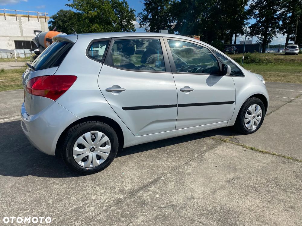 Kia Venga 1.6 CVVT Automatik Vision - 10